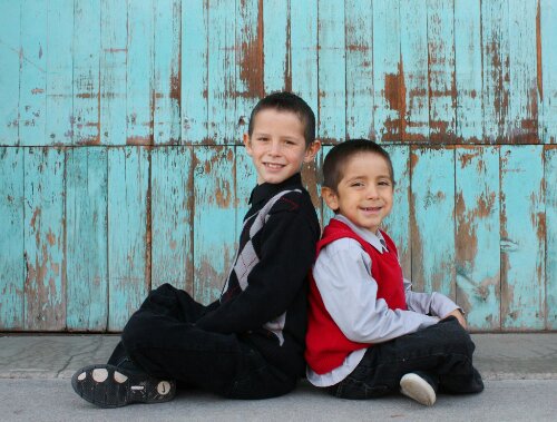 414561_4977574846756_833932478_o-1.jpeg image